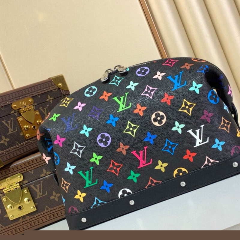 LV Clutch Bags